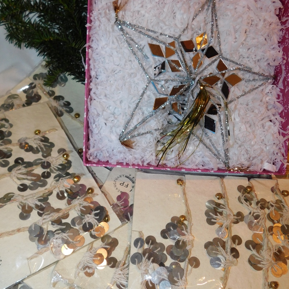 Free People Mirror Star Tree Topper w/ Garland Lot